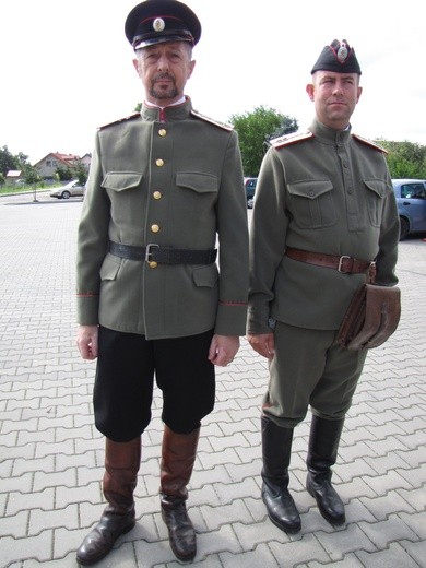 Piknik historyczny w Chojnowie