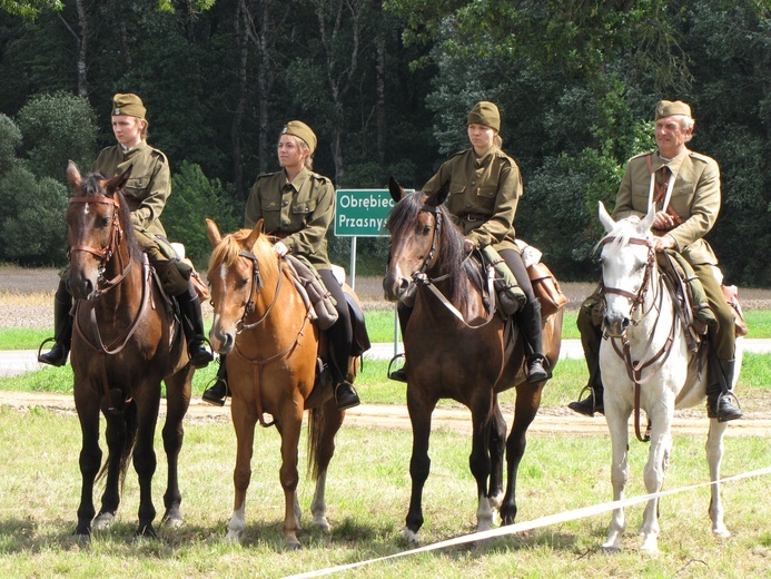 Piknik historyczny w Chojnowie