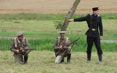 Piknik historyczny w Chojnowie