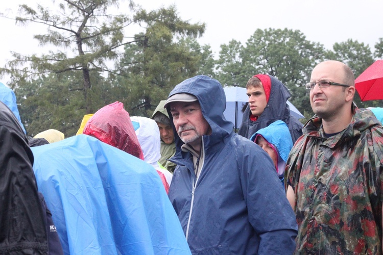 Wejście na Jasną Górę cz. 1