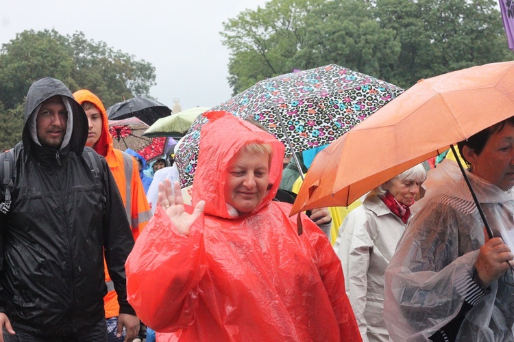 Wejście na Jasną Górę cz. 1