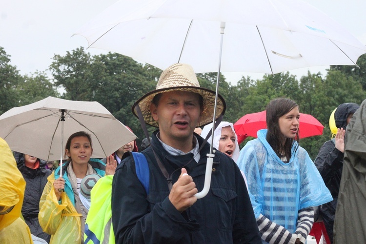 Wejście na Jasną Górę cz. 1