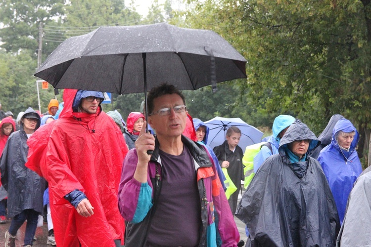 Wejście na Jasną Górę cz. 1