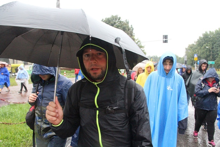 Wejście na Jasną Górę cz. 2