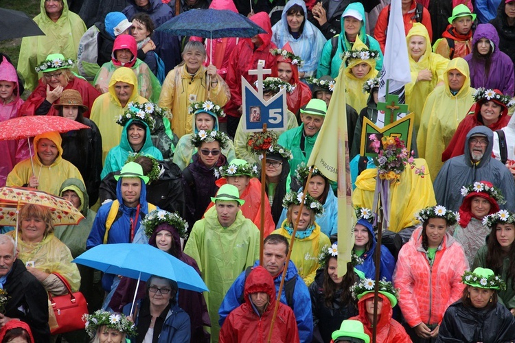 Wejście na Jasną Górę cz. 5