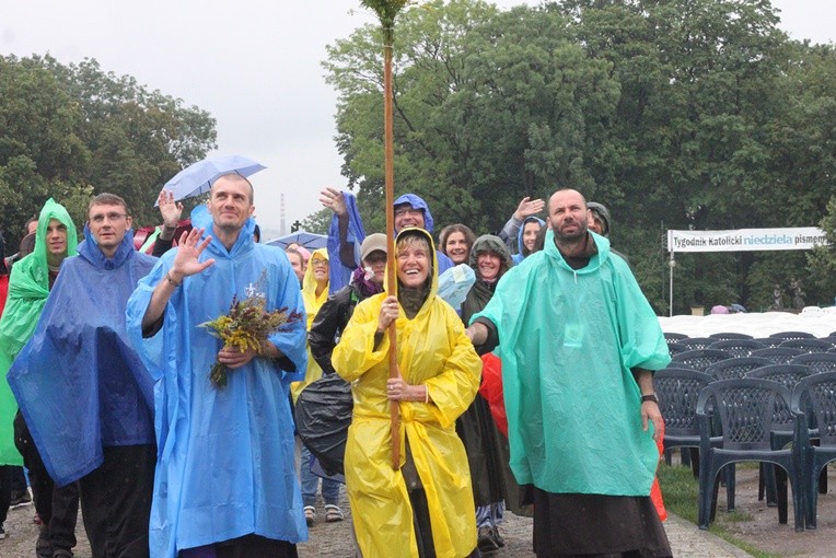 Wejście na Jasną Górę cz. 6