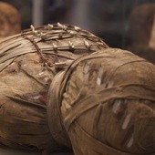Mumia mężczyzny okazała się... kobietą