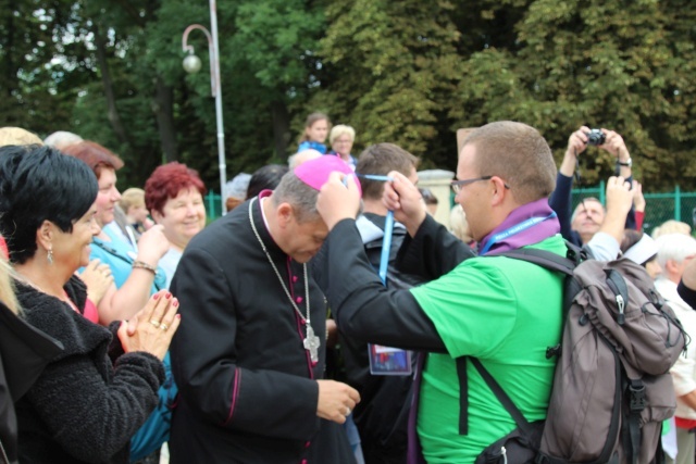 Powitanie 25. Pielgrzymki Diecezji Bielsko-Żywieckiej na Jasnej Górze - grupy hałcnowskie