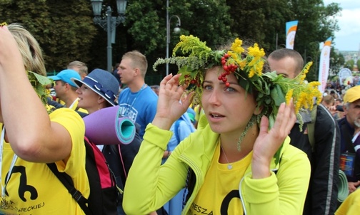 W kolejnych wchodzących grupach nie brakowało tych, którzy przywędrowali po raz pierwszy...