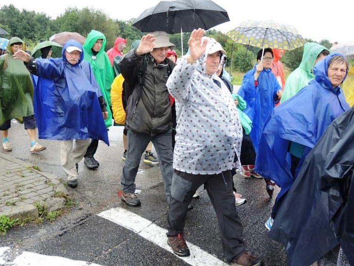 Przedostatni - deszczowy - dzień pielgrzymowania