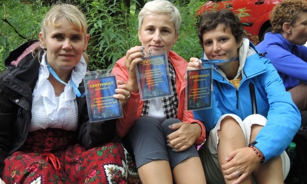 Alicja Balas, Agnieszka Rączka i Agnieszka Kowal z Ciśca