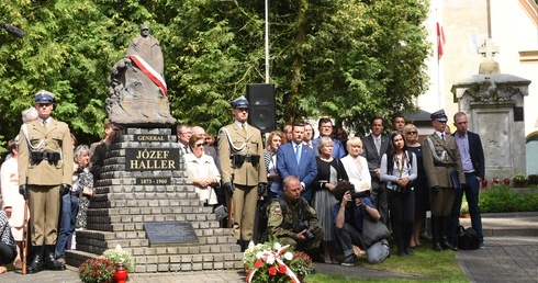 Apel Poległych w Ossowie