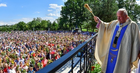 Kard. Dziwisz: nie do śmierci należy ostatnie słowo