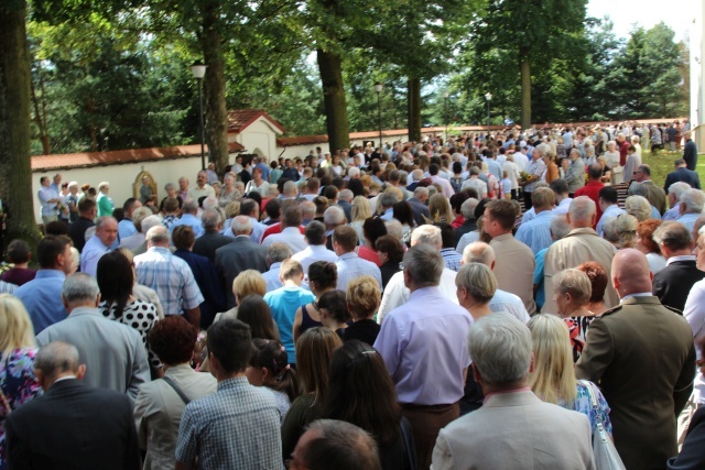 Święto Wojska Polskiego w sanktuarium w Rychwałdzie - 2016