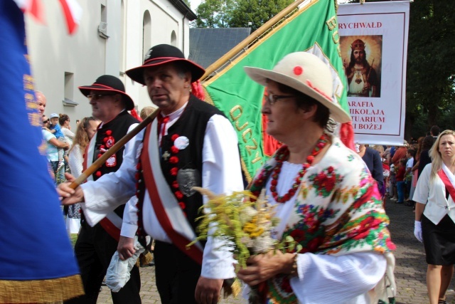 Święto Wojska Polskiego w sanktuarium w Rychwałdzie - 2016