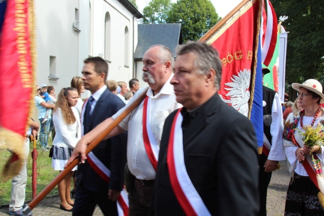 Święto Wojska Polskiego w sanktuarium w Rychwałdzie - 2016