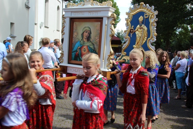 Święto Wojska Polskiego w sanktuarium w Rychwałdzie - 2016