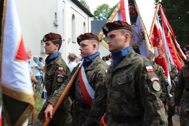 Święto Wojska Polskiego w sanktuarium w Rychwałdzie - 2016