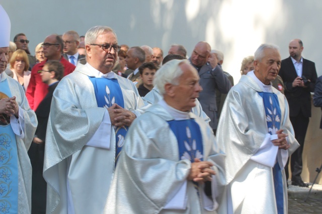 Święto Wojska Polskiego w sanktuarium w Rychwałdzie - 2016