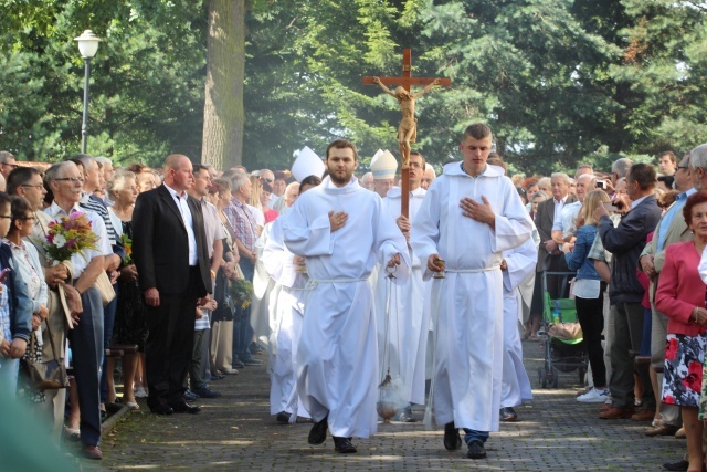 Święto Wojska Polskiego w sanktuarium w Rychwałdzie - 2016