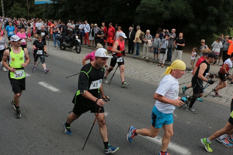 6. Bieg dla Pani Fatimskiej w Oleśnicy