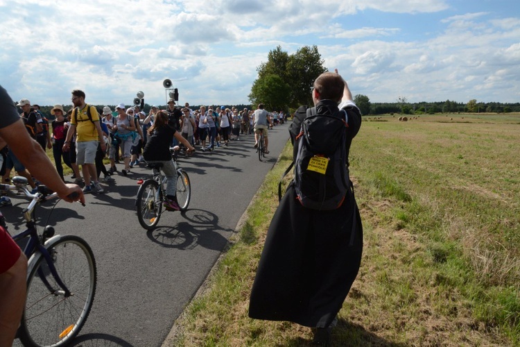 W drodze do Kamienia Śląskiego