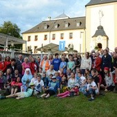 Pielgrzymkowa Eucharystia w Kamieniu Śl.