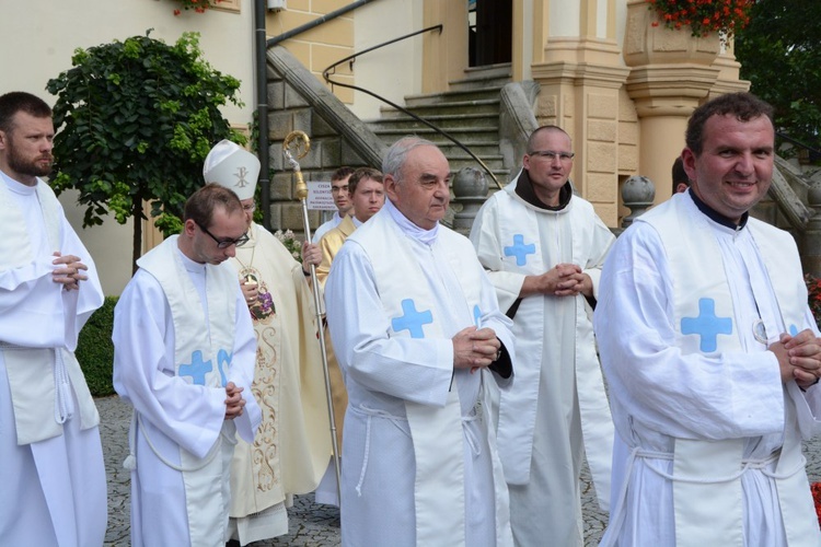 Pielgrzymkowa Eucharystia w Kamieniu Śl.