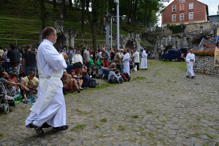 Pielgrzymkowa Eucharystia u św. Anny
