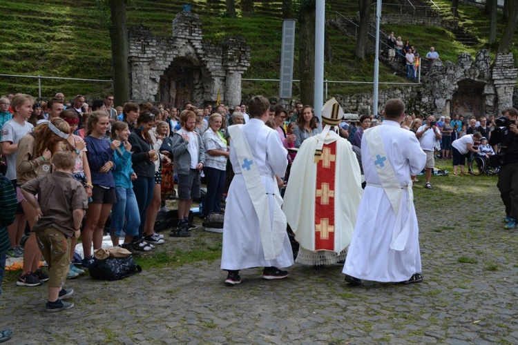 Pielgrzymkowa Eucharystia u św. Anny