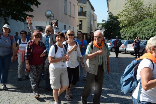 Wejście do Strzelec Opolskich