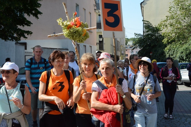 Wejście do Strzelec Opolskich