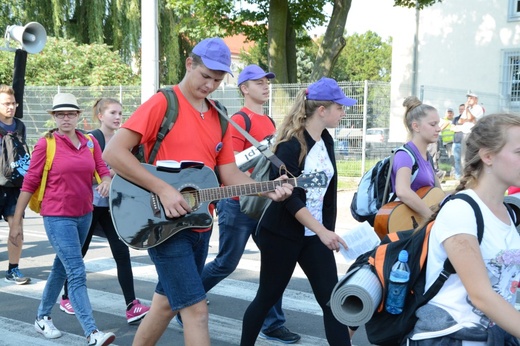 Wejście do Strzelec Opolskich