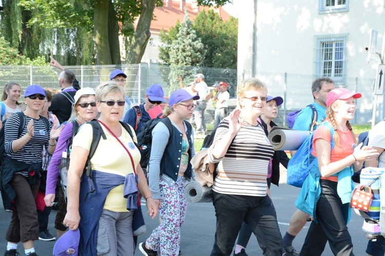 Wejście do Strzelec Opolskich