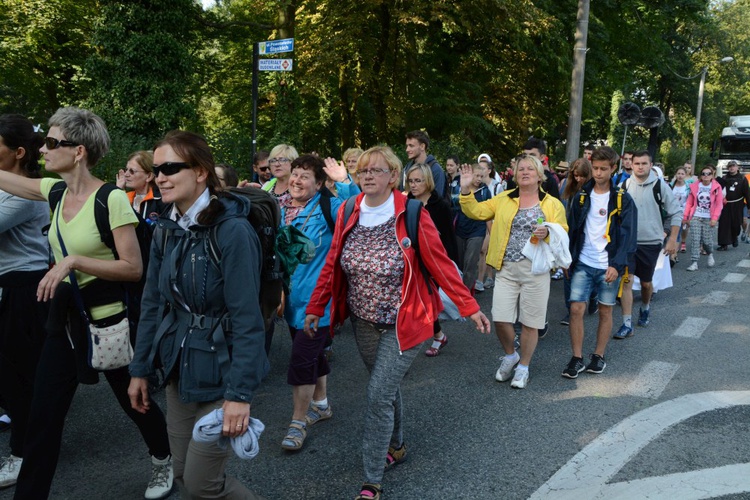 Wejście do Strzelec Opolskich