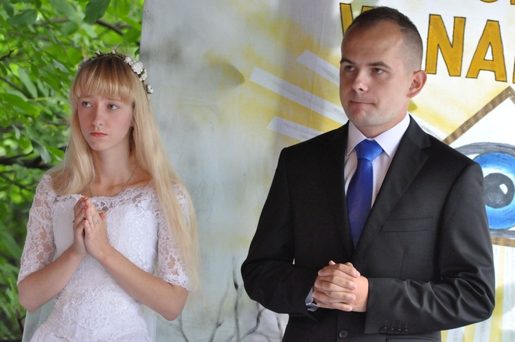 Śluby w Zabawie