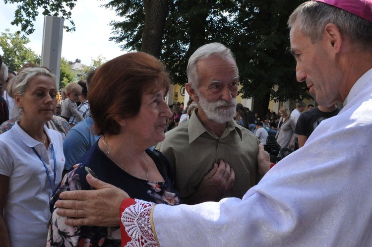 Msza św. w Okulicach - część A