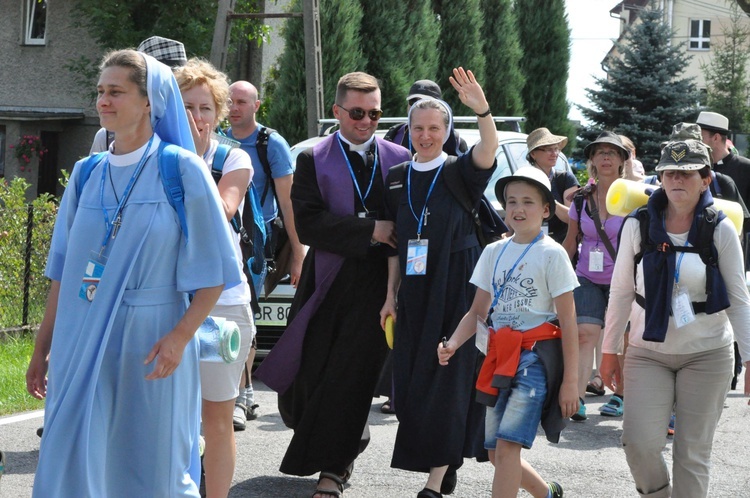 Dzień drugi - pozdrowienia z części A