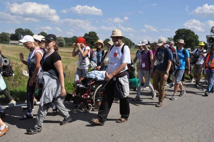 Dzień drugi - pozdrowienia z części A