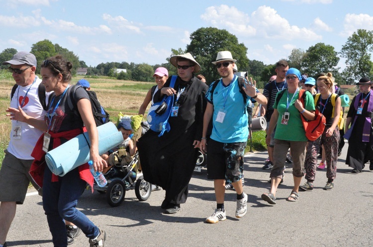 Dzień drugi - pozdrowienia z części A