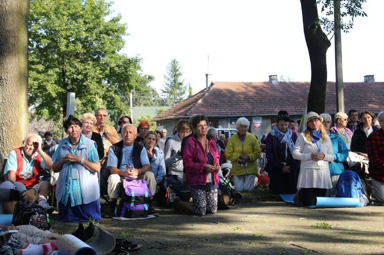 Nowe Brzesko, Msza św. dla części A