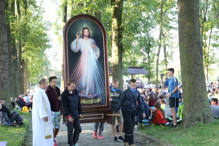 Nowe Brzesko, Msza św. dla części A