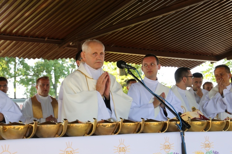 Nowe Brzesko, Msza św. dla części A