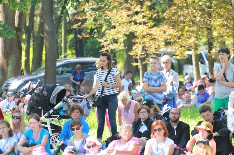 Proszowice, Msza św. dla części B