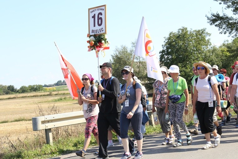 Grupa 16