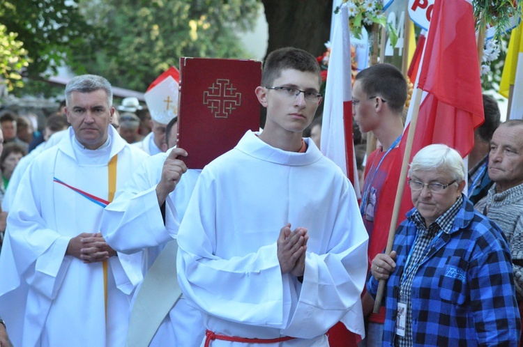 Msza św. w Zielenicach