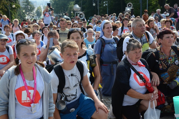 "Trójka" i "trzynastka" też u celu