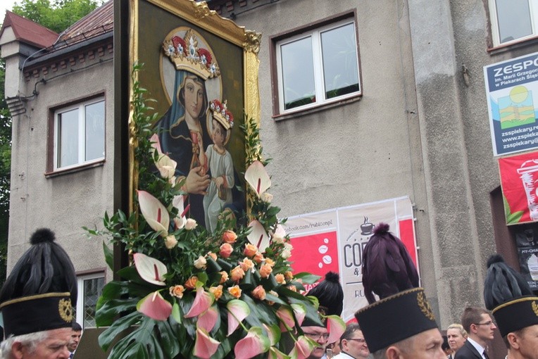 Pielgrzymka kobiet do Piekar cz. I