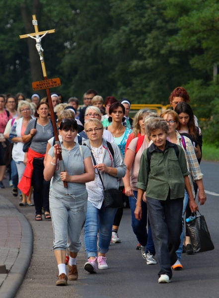 Pielgrzymka kobiet do Piekar (cz. II)