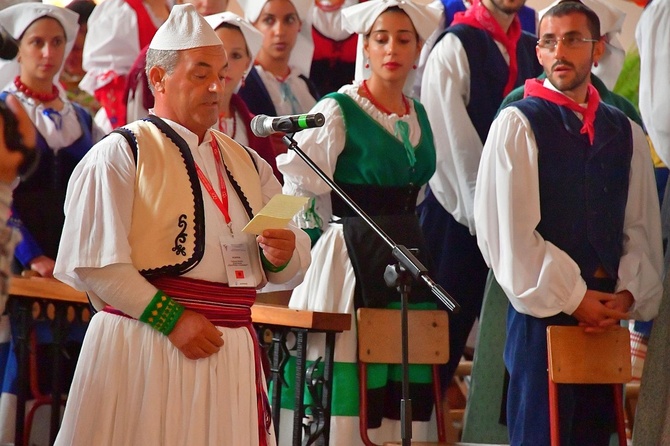 Folklor świata pod Giewontem - Msza św. o pokój na świecie